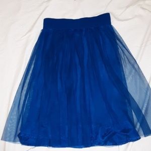 Junee Jr. royal blue tulle skirt sz 10